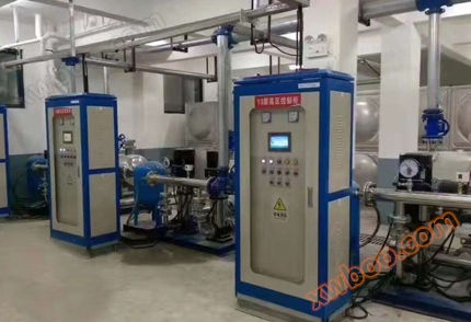 Equipamento de abastecimento de água sem pressão negativa