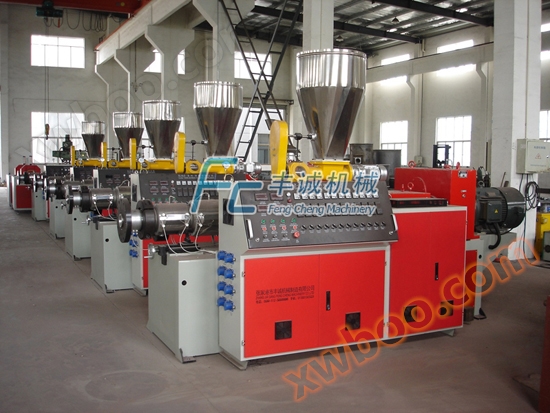 Exprimidor de doble tornillo cónico sjsz65