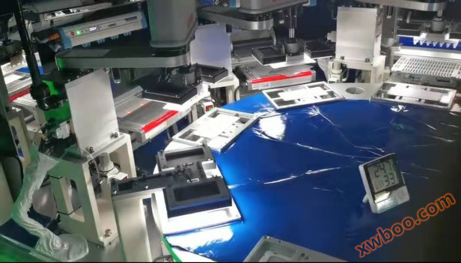 Multi station visual laminating machine