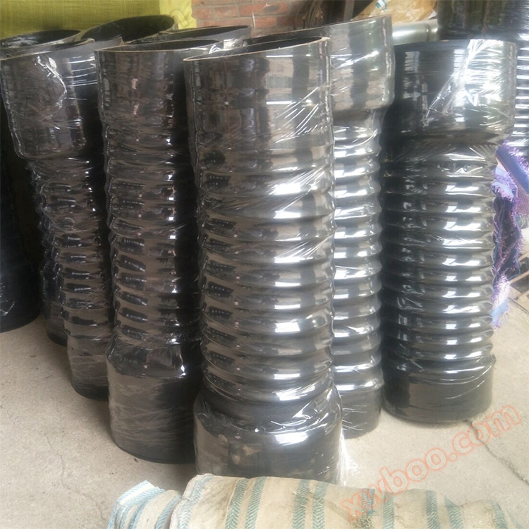 Rubber expansion corrugated pipe