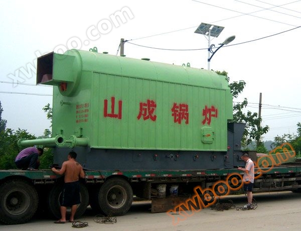 4 τόνους λέβταρα ζεστού νερού