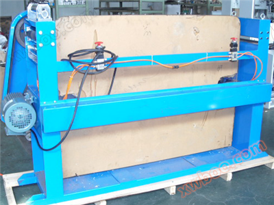 CDX type tape storage machine