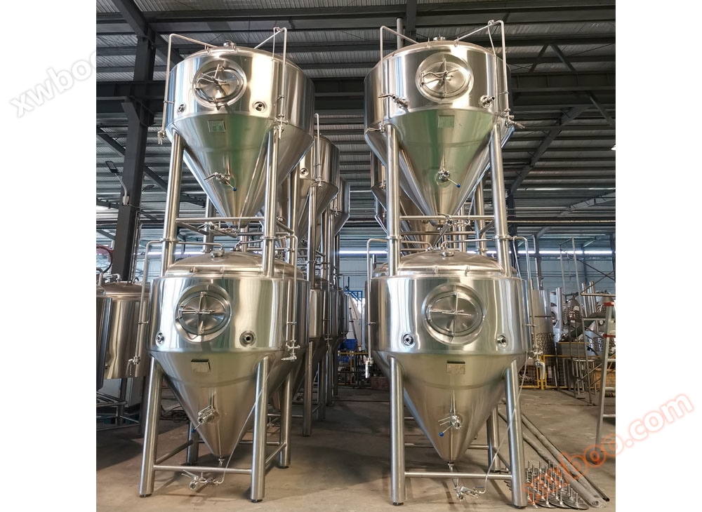 800L tumpukan tangki penahapan ganda